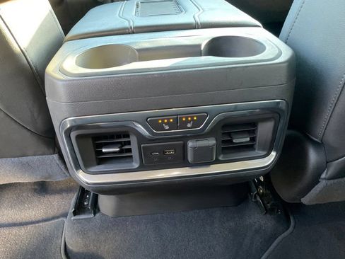 Used 2020 GMC Sierra 1500 SLT RWD image 22