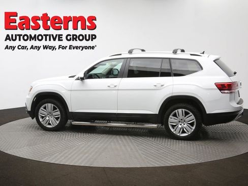 Used 2019 Volkswagen Atlas SE w/ Towing Package image 61