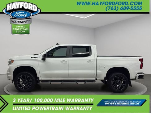 Used 2022 Chevrolet Silverado 1500 RST AWD/4WD image 4