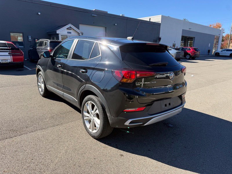 Used 2022 Buick Encore GX Preferred w/ Cold Weather Comfort Package AWD/4WD image 16