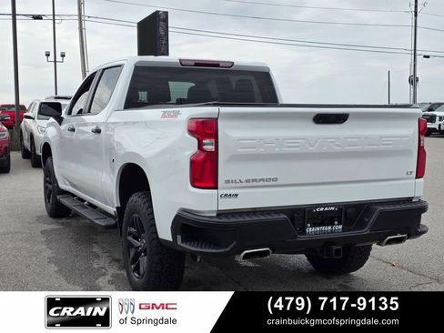 Used 2024 Chevrolet Silverado 1500 LT Trail Boss w/ Protection Package AWD/4WD image 5