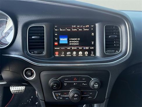 Used 2015 Dodge Charger R/T Scat Pack image 17