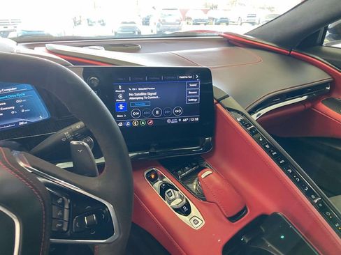 Used 2023 Chevrolet Corvette Stingray w/ Z51 Performance Package image 24