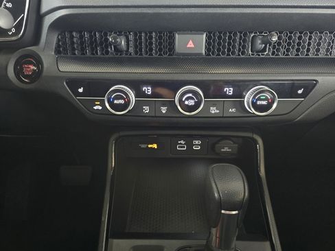 Used 2023 Honda CR-V EX image 19