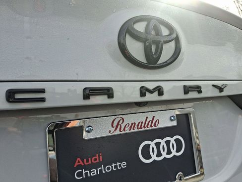 Used 2023 Toyota Camry SE image 29
