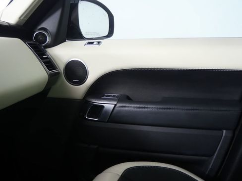 Used 2021 Land Rover Range Rover Sport HST image 29