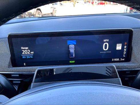 Used 2021 Ford Mustang Mach-E Premium image 25