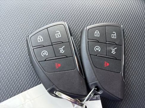 Used 2026 Chevrolet Equinox LT w/ Convenience Package II FWD image 17