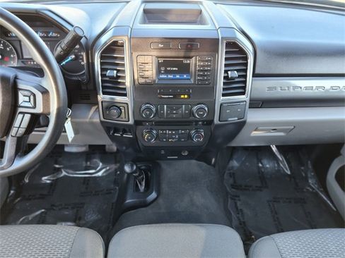 Used 2017 Ford F350 XLT image 14