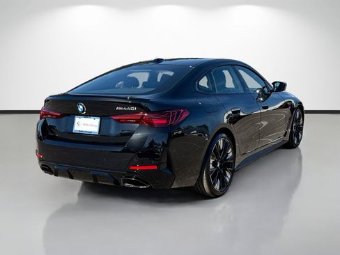 New 2026 BMW M440i w/ Premium Package image 3