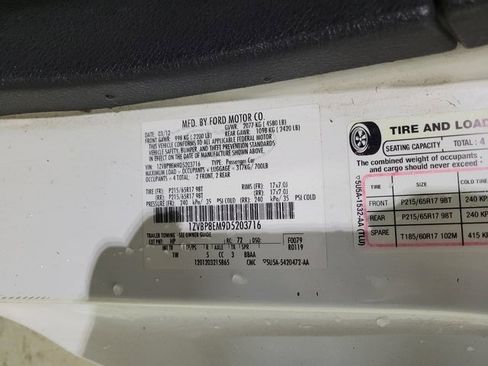 Used 2013 Ford Mustang Convertible image 35