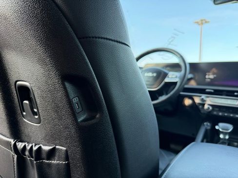 Used 2024 Kia Telluride EX X-Line AWD/4WD image 31
