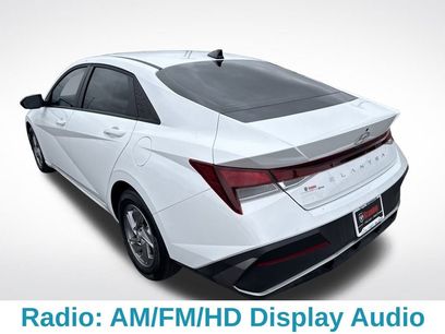 Used 2025 Hyundai Elantra SE