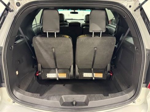 Used 2014 Ford Explorer Limited image 33