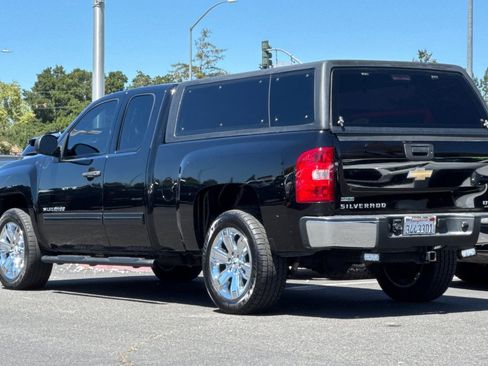 Used 2011 Chevrolet Silverado 1500 LT w/ All-Star Edition RWD image 7