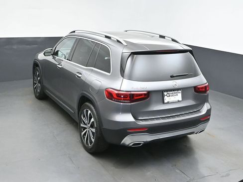Used 2022 Mercedes-Benz GLB 250 GLB 250 image 33