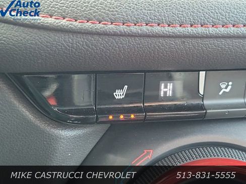 Used 2019 Chevrolet Blazer RS FWD image 17