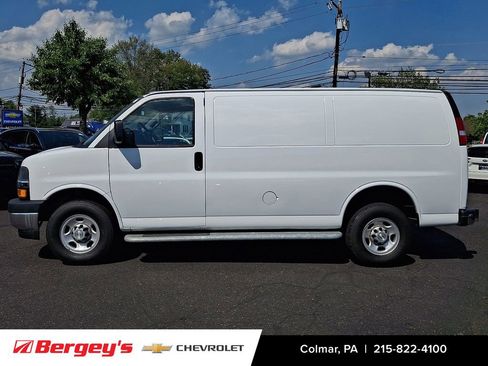 Certified 2023 Chevrolet Express 2500 w/ Driver Convenience Package RWD image 9