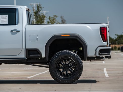 Used 2026 GMC Sierra 2500 Denali Ultimate AWD/4WD image 45
