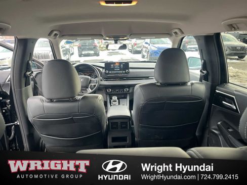 Used 2024 Mitsubishi Outlander SE image 9