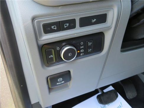 Used 2022 Ford F150 XLT w/ Equipment Group 302A High AWD/4WD image 13