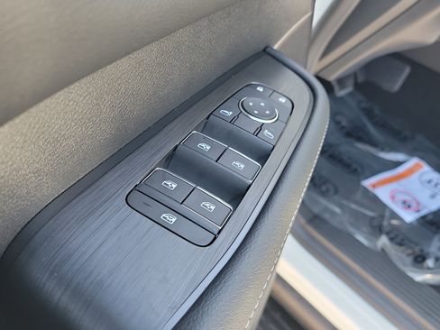 New 2026 Nissan Armada SV image 19