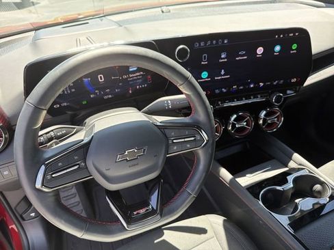 Certified 2025 Chevrolet Blazer EV RS AWD/4WD image 17