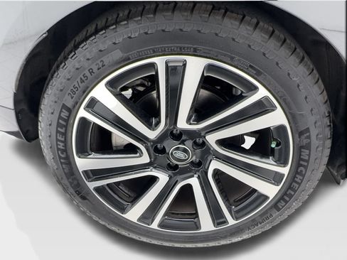 Used 2023 Land Rover Range Rover SE AWD/4WD image 16