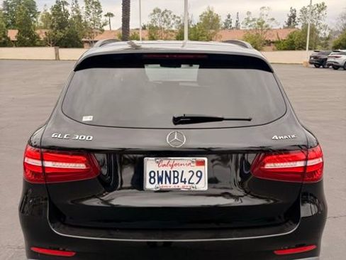 Used 2019 Mercedes-Benz GLC 300 4MATIC image 10
