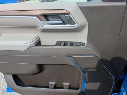 New 2025 Chevrolet Silverado 1500 LT w/ Safety Package image 17