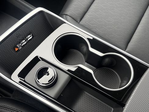 New 2026 Chevrolet Equinox LT w/ Convenience Package II image 23