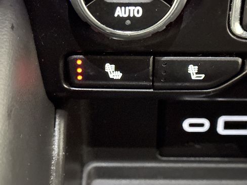 Used 2024 Chevrolet Tahoe LT image 38