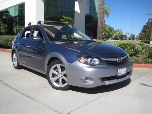 Used 2011 Subaru Impreza Outback Sport AWD/4WD image 8