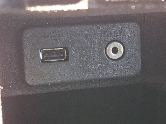 Used 2012 Lincoln MKZ FWD image 23