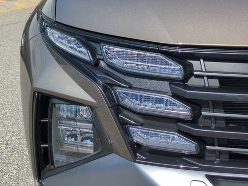 Certified 2025 Hyundai Tucson Blue image 10