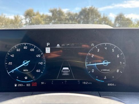 Certified 2025 Kia Telluride SX Prestige X-Line AWD/4WD image 11