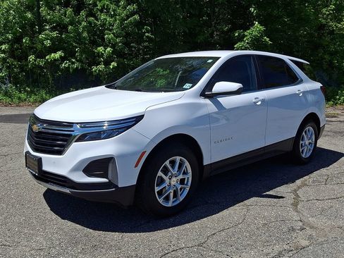Used 2023 Chevrolet Equinox LT AWD/4WD image 3