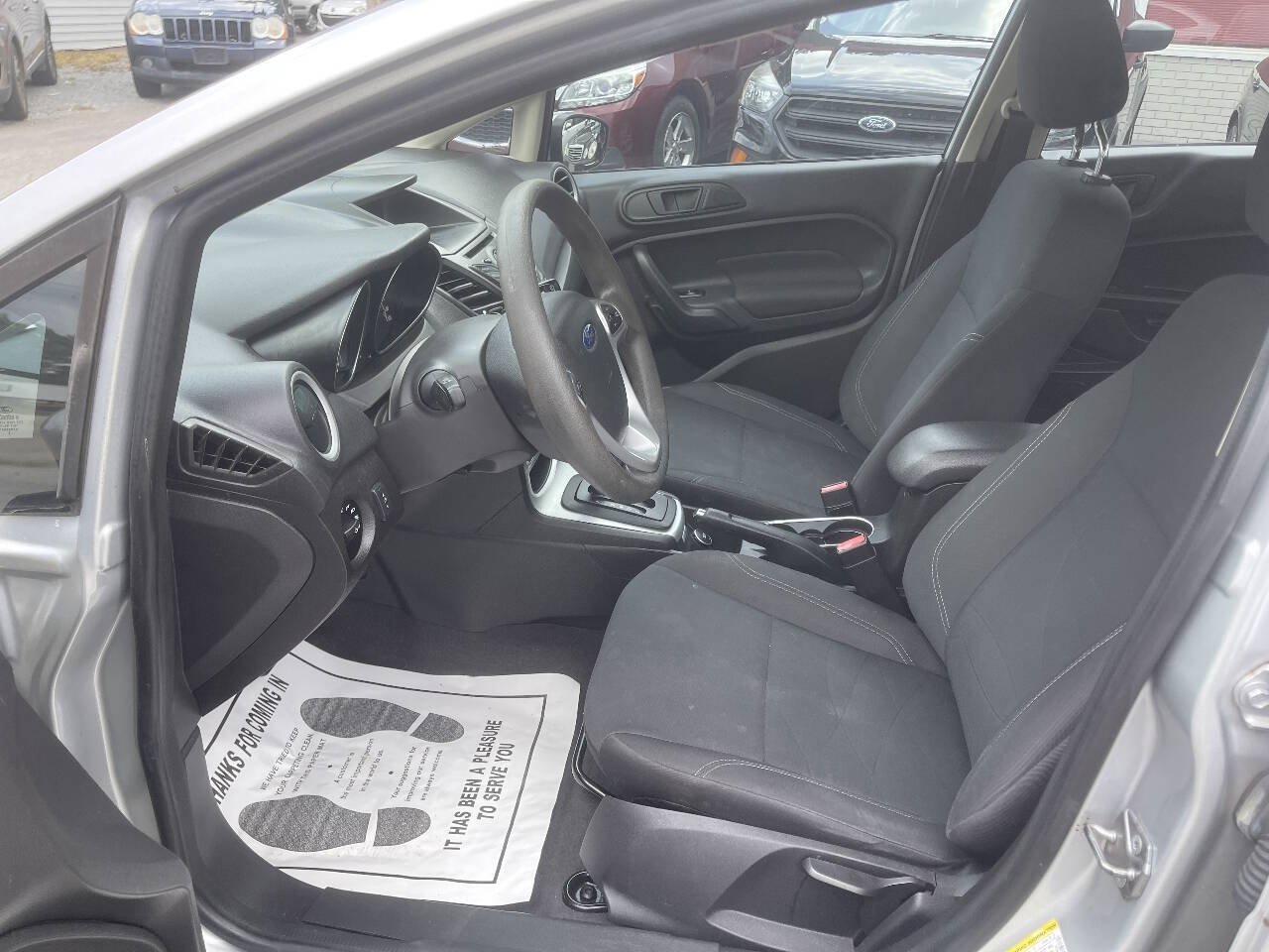 Used 2019 Ford Fiesta SE FWD image 11