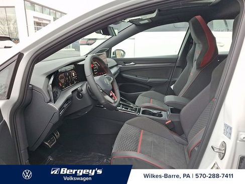 New 2026 Volkswagen GTI SE FWD image 9