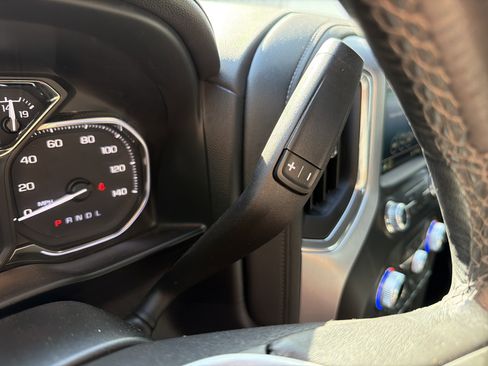 Used 2021 GMC Sierra 1500 Elevation AWD/4WD image 16