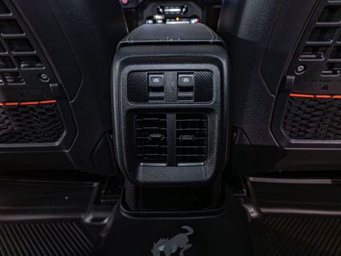 Used 2025 Ford Bronco Raptor AWD/4WD image 24