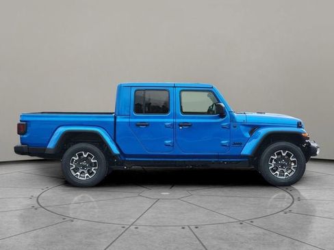 New 2026 Jeep Gladiator Sport AWD/4WD image 13