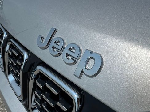New 2026 Jeep Compass Limited AWD/4WD image 24