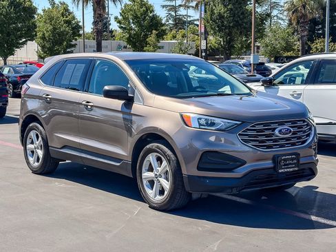 Used 2019 Ford Edge SE FWD image 5
