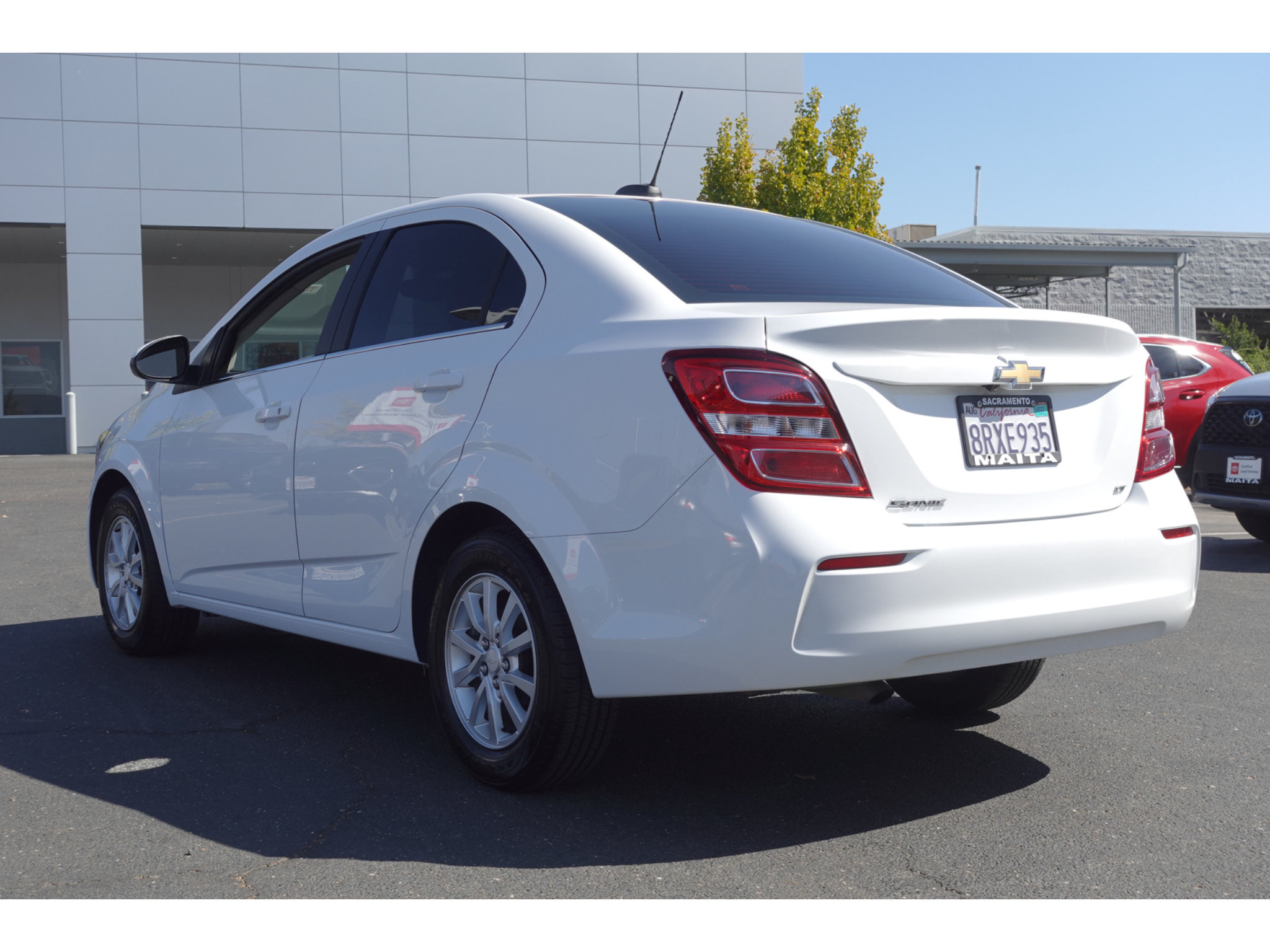 Used 2020 Chevrolet Sonic LT FWD image 5