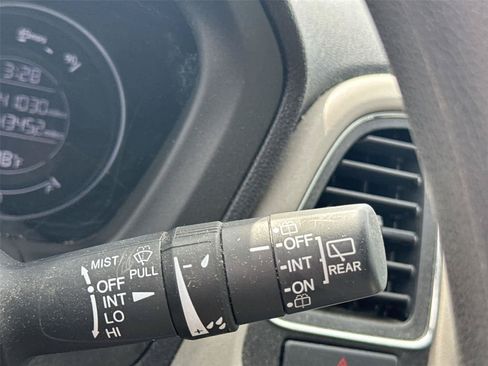 Used 2018 Honda HR-V EX image 20