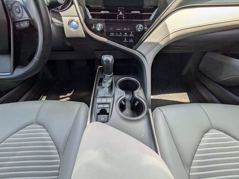 Used 2024 Toyota Camry SE w/ Audio Upgrade Package FWD image 18
