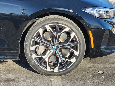 Certified 2025 BMW 330i xDrive Sedan w/ Convenience Package image 8