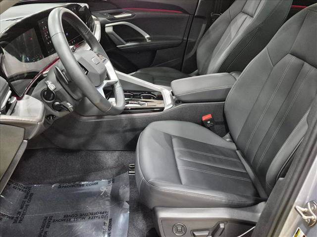 Used 2025 Audi Q5 Premium AWD/4WD image 17