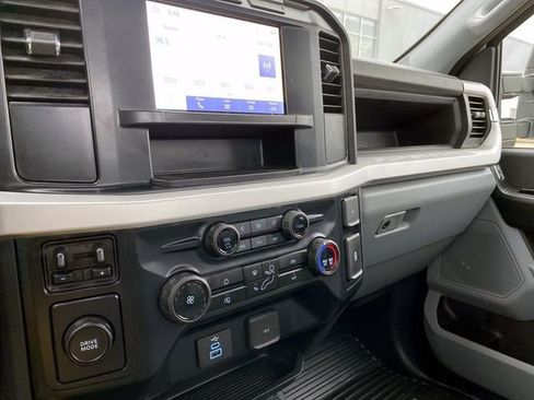 Used 2024 Ford F350 XL w/ XL Chrome Package image 32